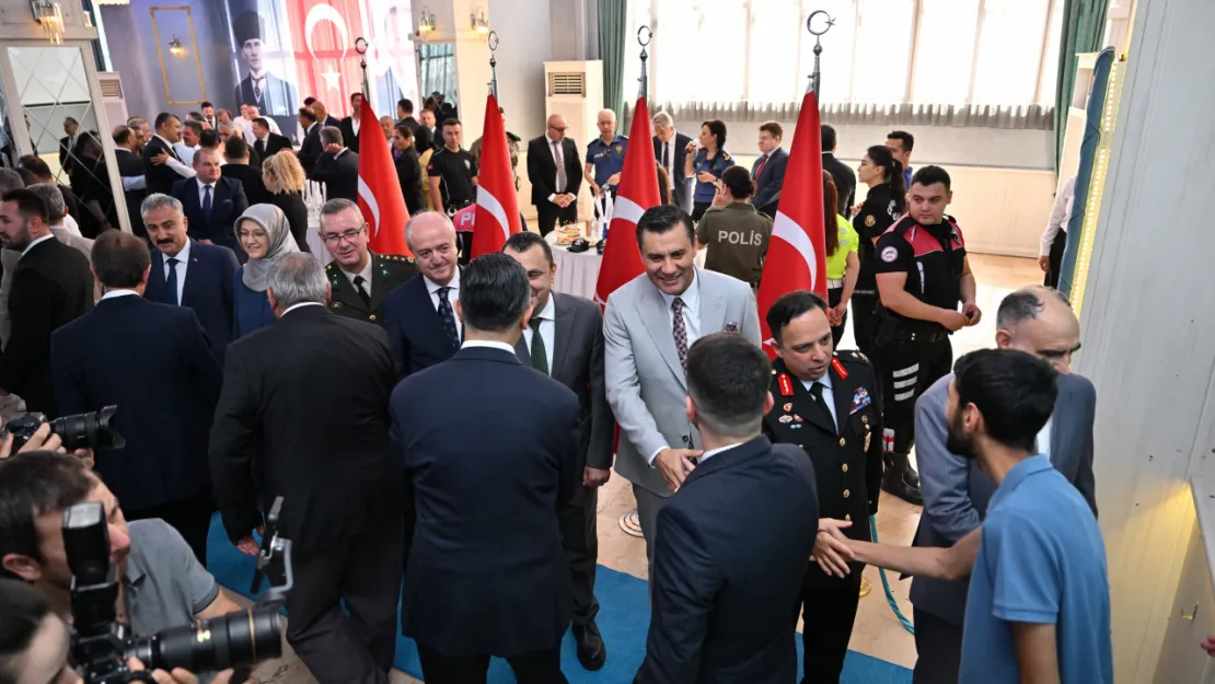 Manisa Protokolü Bayramlaştı