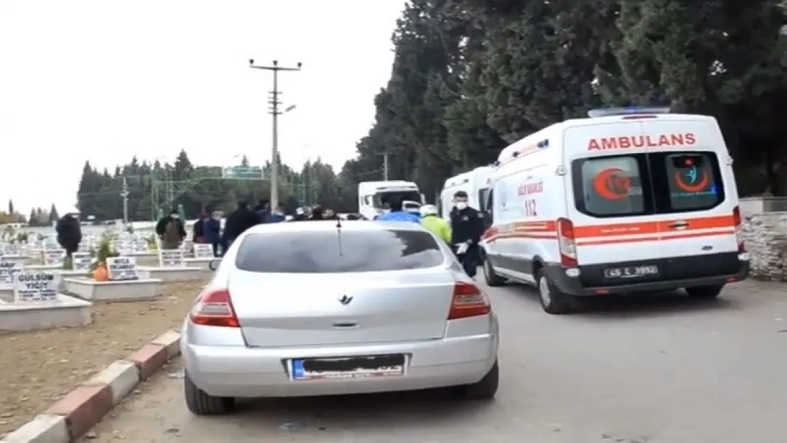 Mezarlıta çıkan silahlı kavgada 1'i ağır 2 yaralı