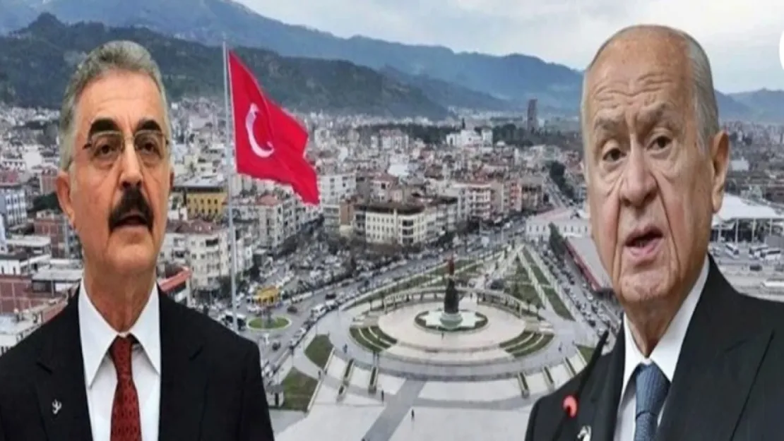 MHP'de Salihli'deki meydanın adının 'Atatürk Kent Meydanı' olarak değiştirilmesini destekledi