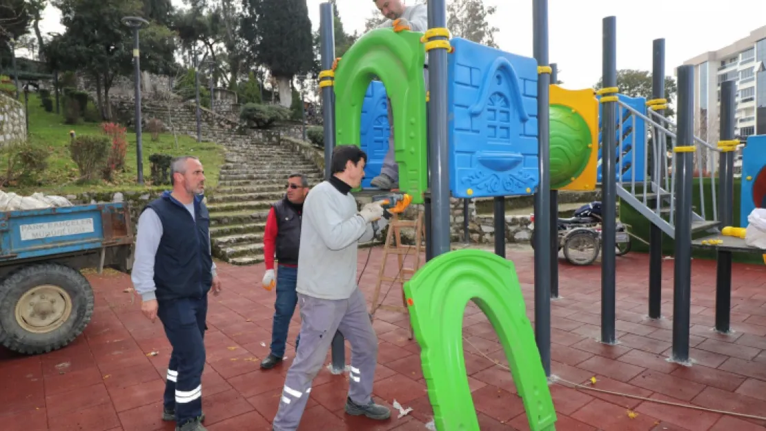 Selvilitepe Mahallesine Yeni Çocuk Oyun Grubu