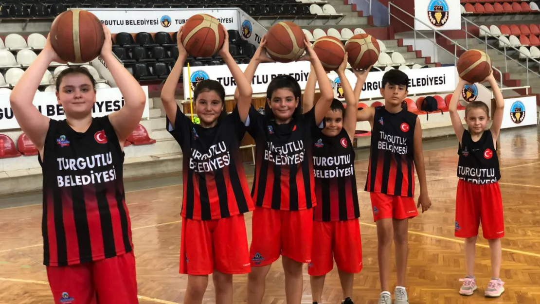 Turgutlu Belediyesi Basketbol Kurs Kayıtları Devam Ediyor