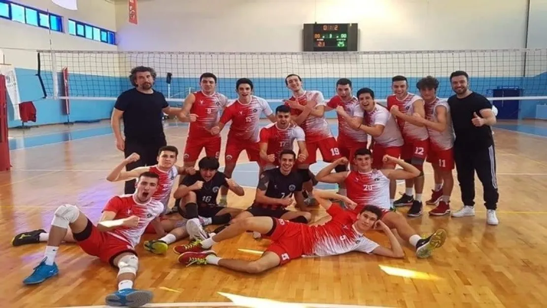 Turgutlu Belediyespor, Karacabey'i 3-0 ile Geçti