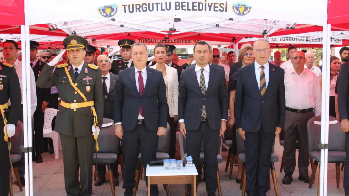 Turgutlu'da 30 Ağustos Zafer Bayramı Anma Programı Düzenlendi
