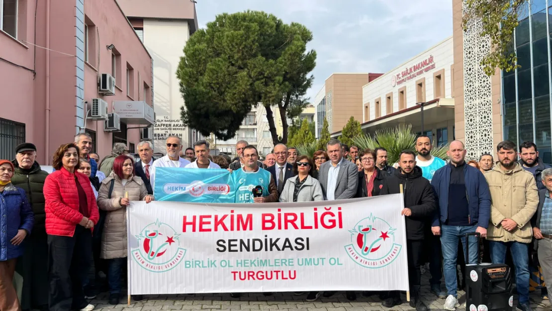 Turgutlu'da Aile Hekimlerinden 'Eziyet Yönetmeliği' Tepkisi (Videolu Haber)