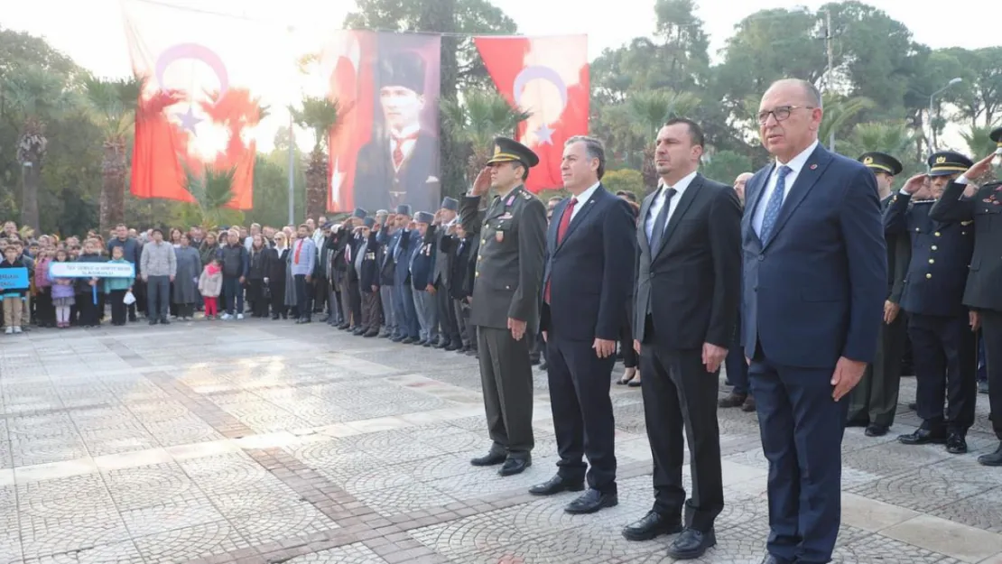 Turgutlu'da Ata'ya Minnet ve Saygı: Atatürk'ün 86. Ölüm Yıl Dönümünde Anma Töreni Düzenlendi