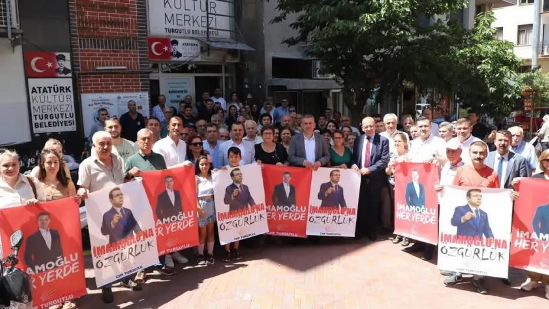 Turgutlu'da Bayramlaşmaya Ekrem İmamoğlu Damga Vurdu