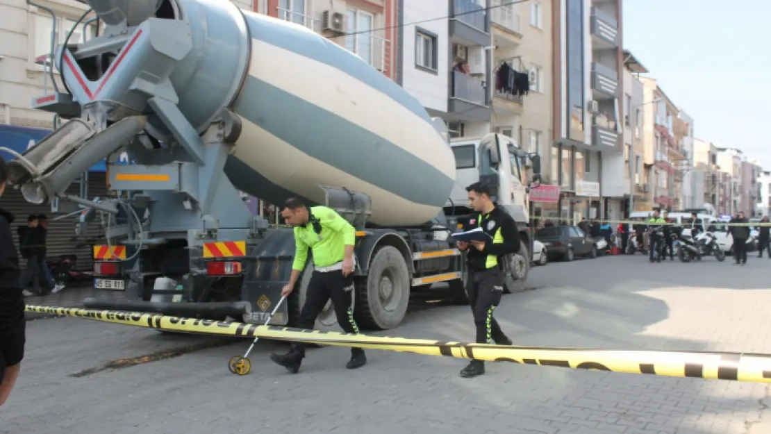 Turgutlu'da Beton Mikserinin Altında Kalan Kadın Hayatını Kaybetti