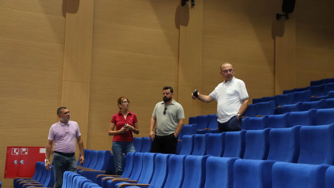 Turgutlu'nun Yeni Spor ve Kültür Sanat Merkezlerine Kavuşmasına Sayılı Gün Kaldı