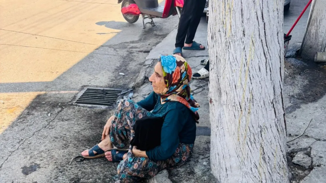 Turgutlu Polis ekiplerinin hızlı müdahalesi sayesinde yaşlı kadın sağ salim ailesine kavuştu