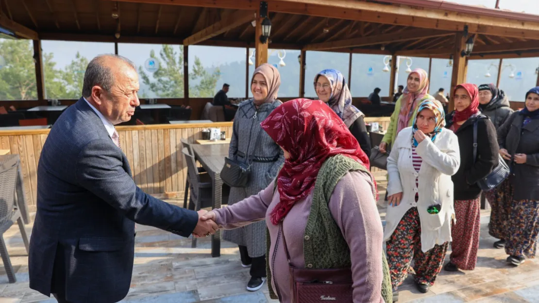 Yuntdağ Yeniceli Kadınlar Kanser Konusunda Bilgilendirildi