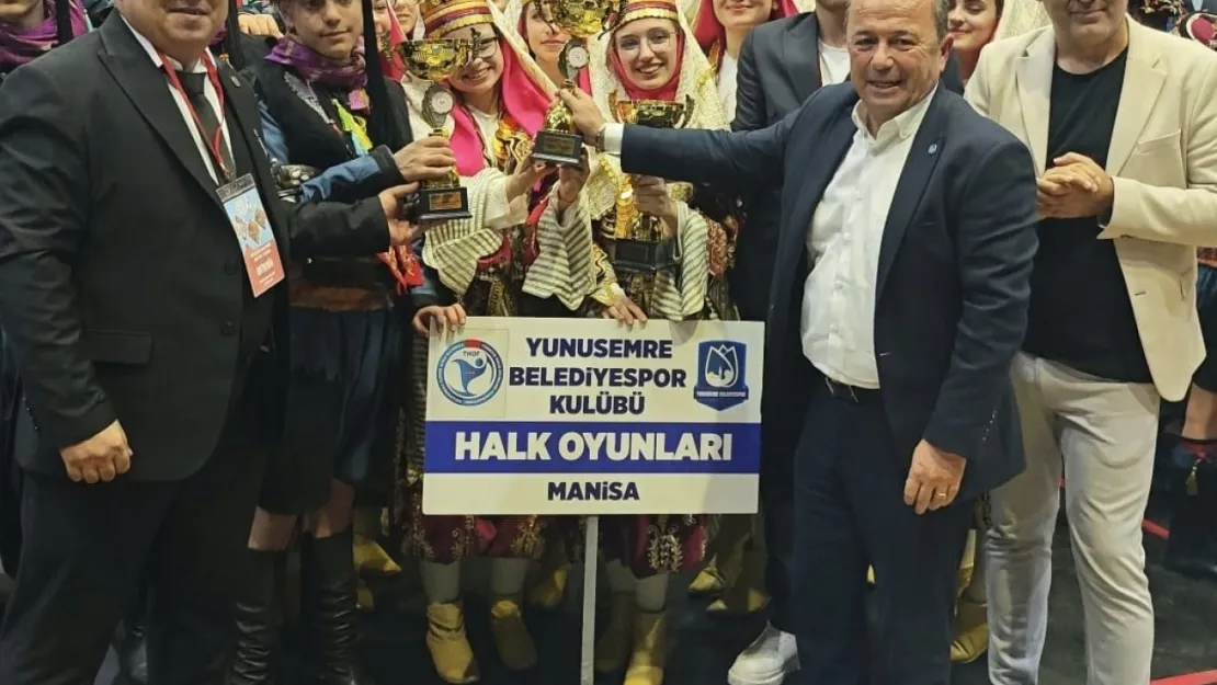 Yunusemre'den Halk Oyunlarında Üç Kupa Üç Şampiyonluk