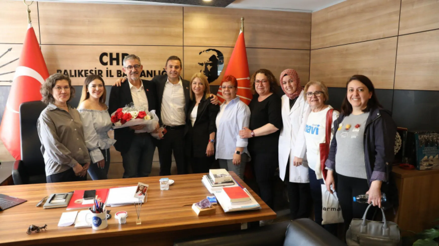 Başkan Ahmet Akın’dan CHP İl Başkanı Erden Köybaşı’na Teşekkür Ziyareti: Birlikte Kazandık!