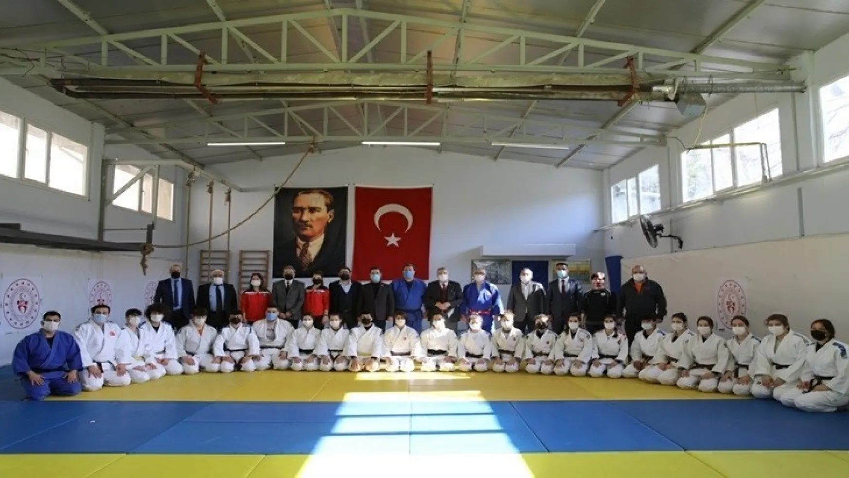 23 Judocunun Siyah Kuşaklarını Başkan Çerçi Taktı