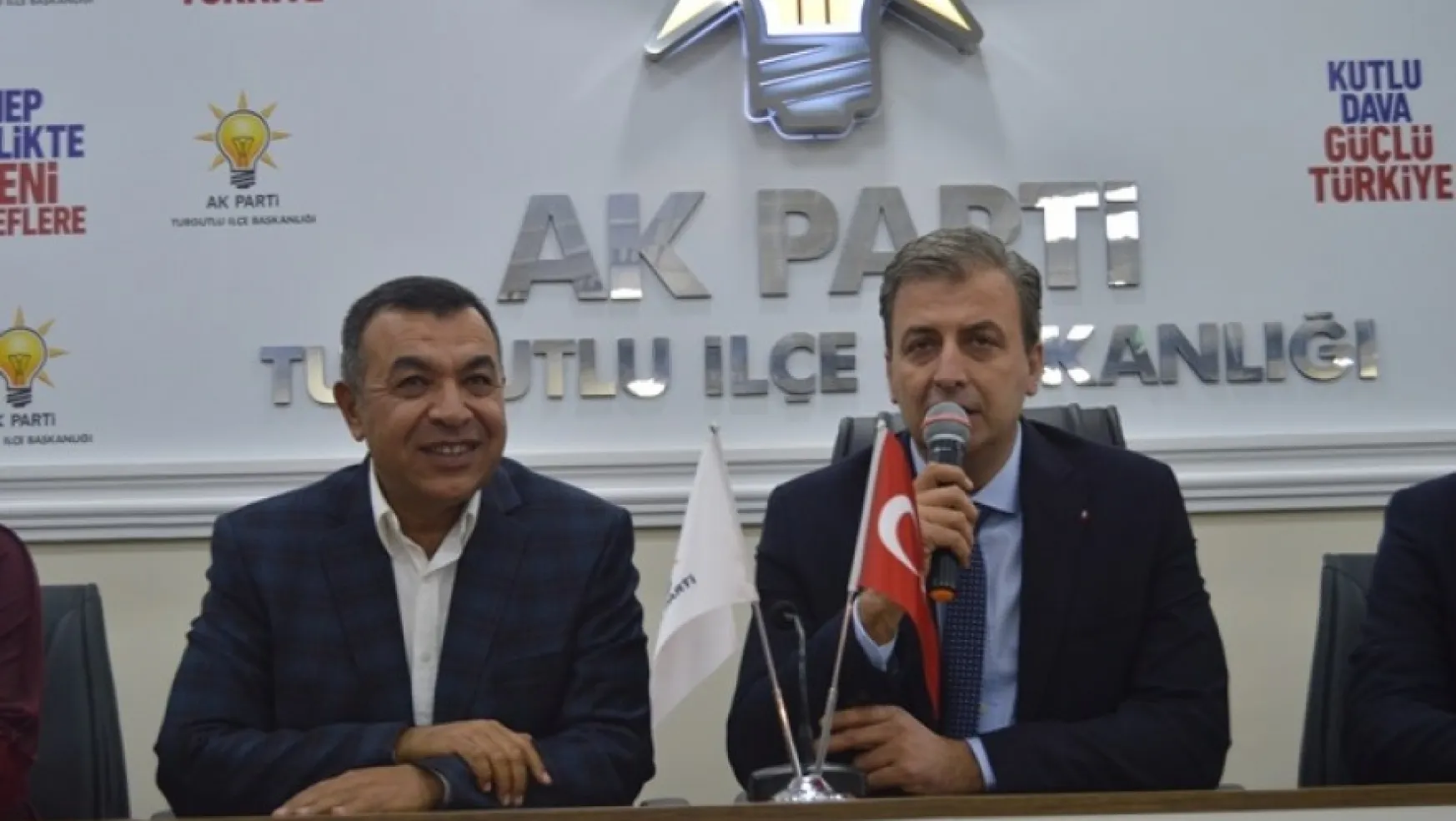 Mustafa Serhat Orhan, Aday adayı olduğunu basın toplantısı ile duyurdu