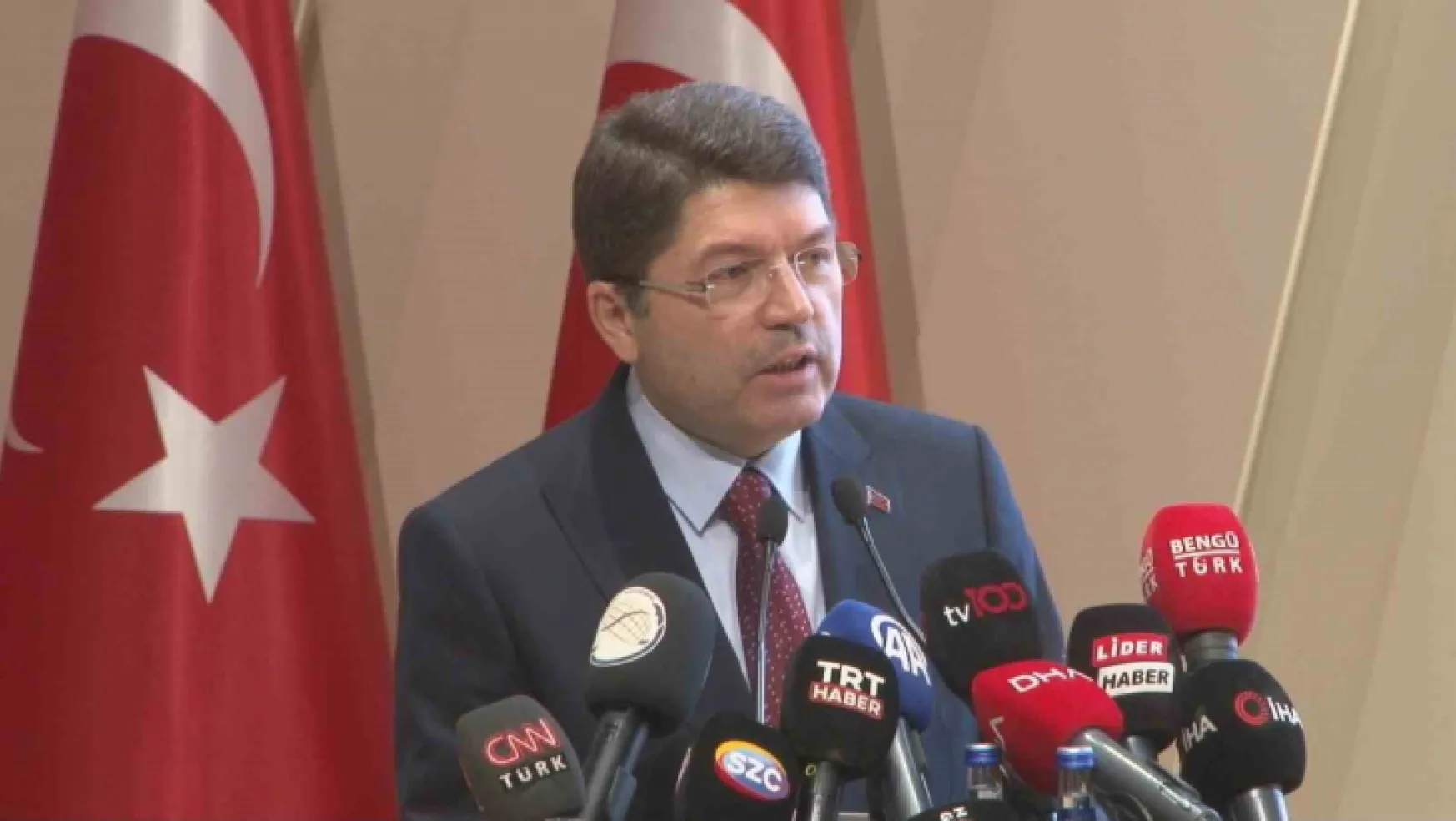 Adalet Bakanı Tunç'tan kamuda torpil iddiasına açıklama geldi