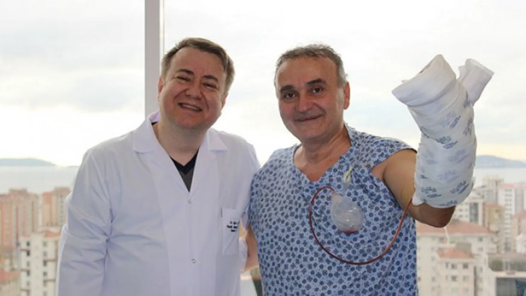 Almanya ve Bulgaristan'da kesilir denilen parmağı Türk doktorlar kurtardı
