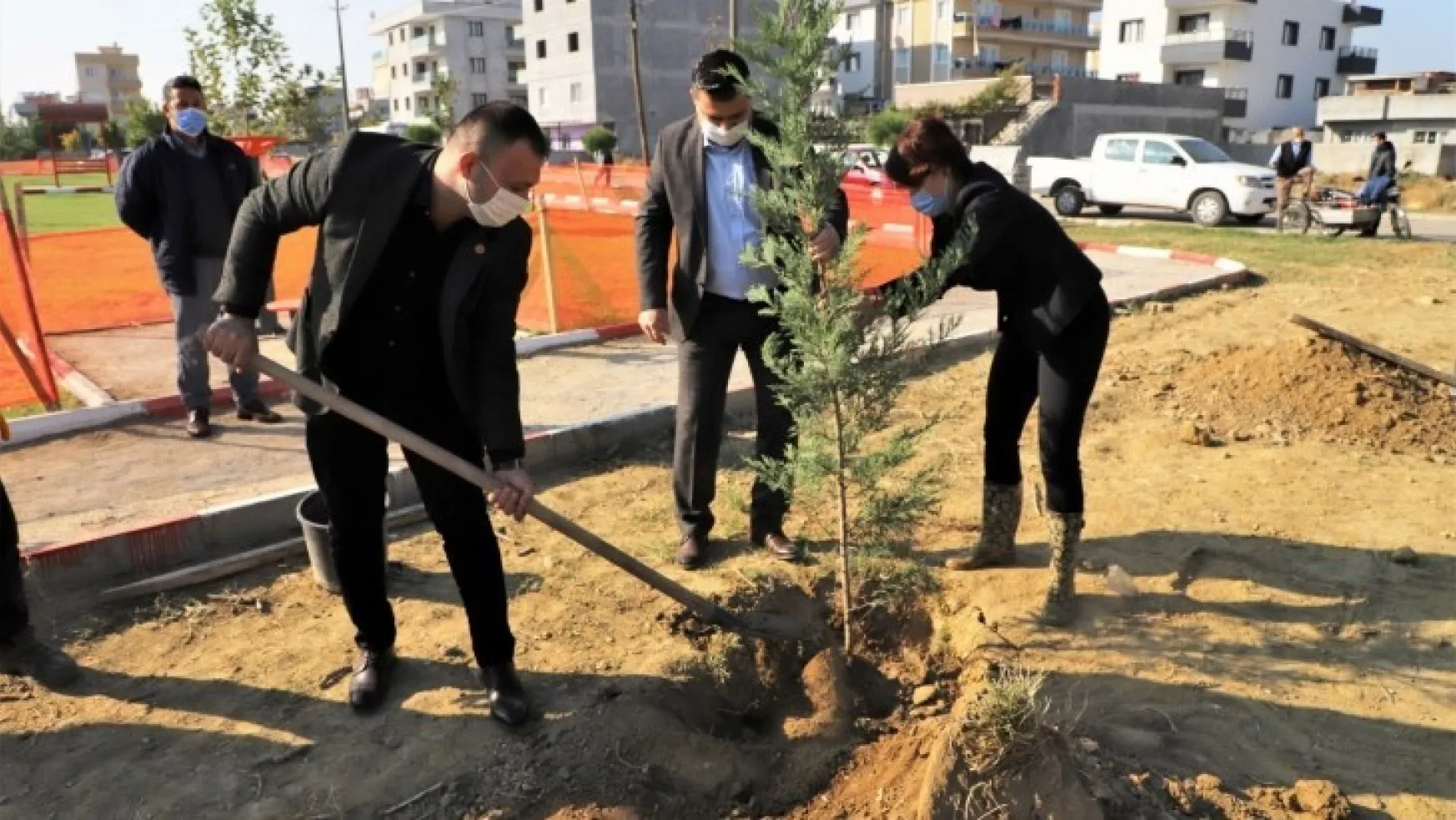 Atatürk'ün Vefatının 82. Yılı Anısına 82 Ağaç Dikildi