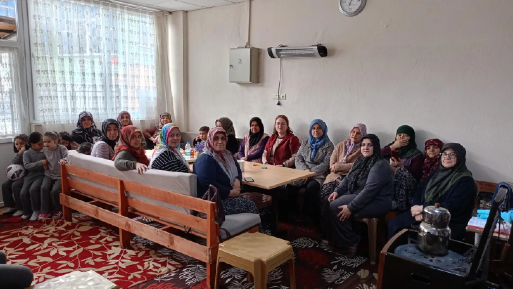 Avşar Mahallesi Kadınları Faruk Keskin'e tam destek dedi
