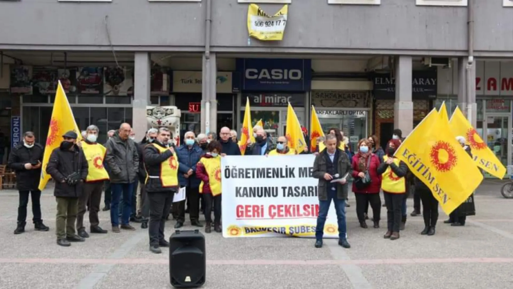 CHP'li Sarı'dan Öğretmenlere Destek Hükümet Öğretmenlerin Taleplerini Dikkate Almalıdır