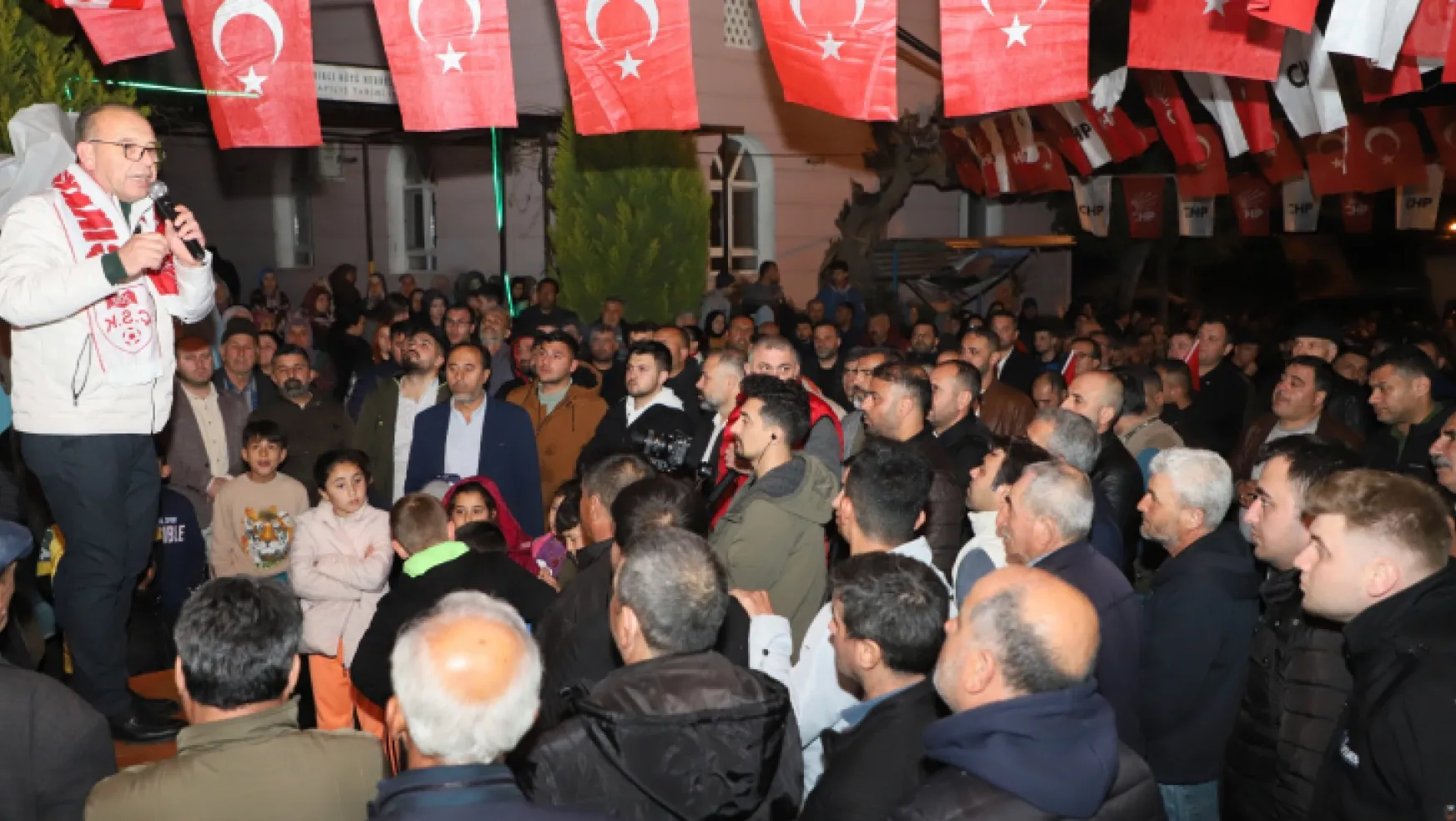 CHP Turgutlu Belediye Başkan Adayı Çetin Akın: 'Şu bileğimi kimse bükemez'