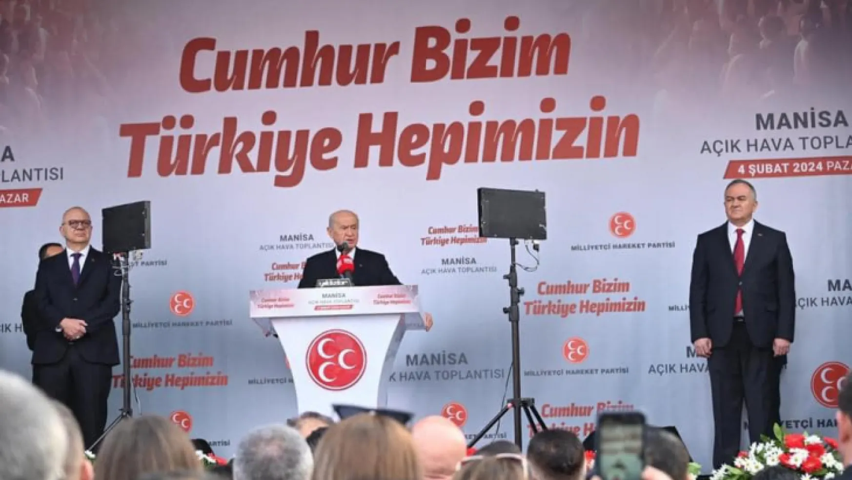 Devlet Bahçeli,  MHP'nin Manisa mitinginde çarpıcı mesajlar verdi