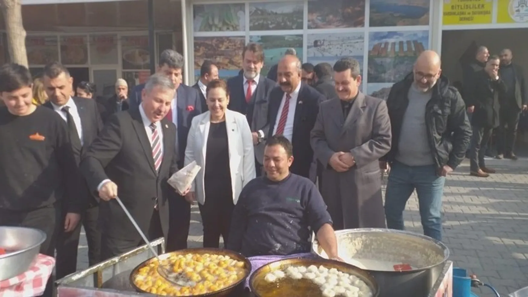 Gelecek Partisi Turgutlu'da Bitlisliler Derneğini Ziyaret etti