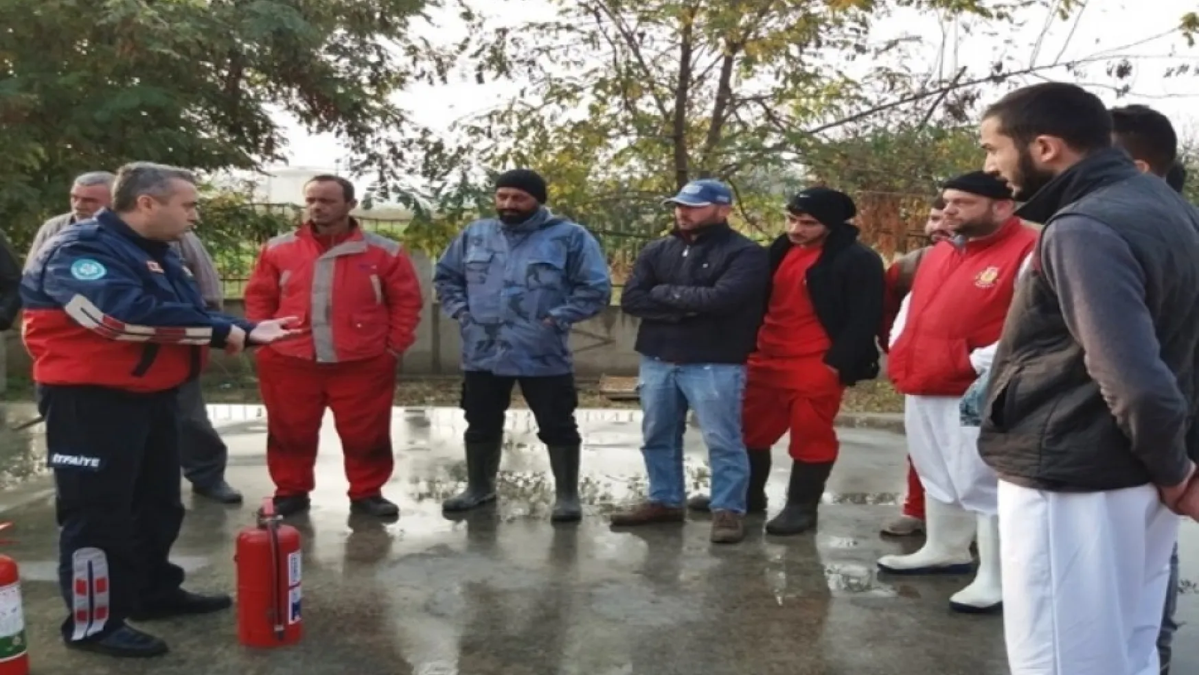Turgutlu'da mezbaha personeline Yangın Eğitimi