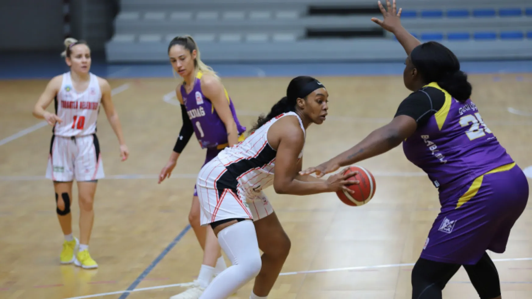 Kadın Basketbol Takımı Antalya Deplasmanında