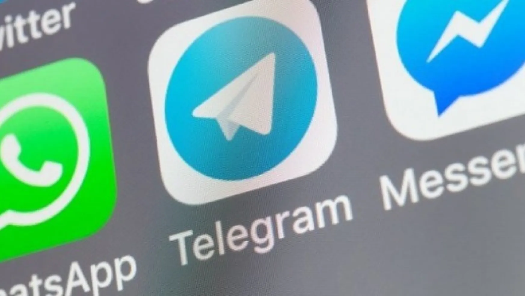 Kamu Çalışanlarına WhatsApp Telegram gibi yabancı uygulamalar yasak!