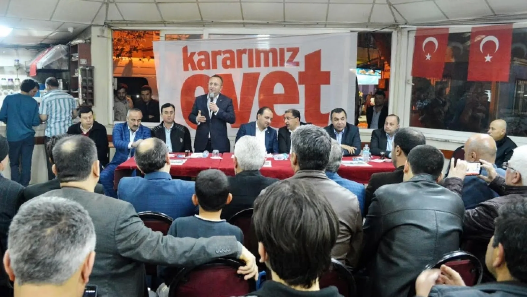 AK Parti, Bayramyeri Parkında ''EVET'i anlattı