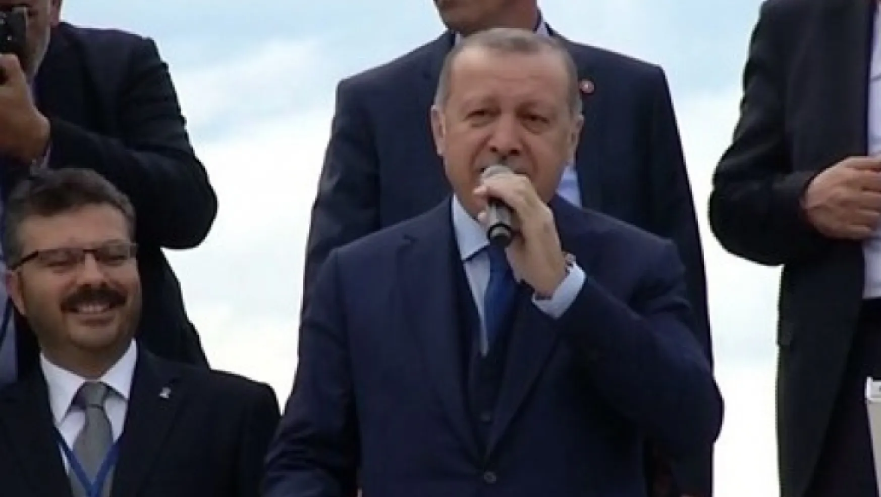 Erdoğan,'2019 bu zatın siyasi hayatındaki son yılı olacak'