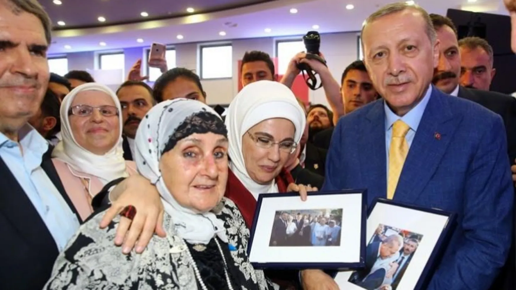 Cumhurbaşkanı Erdoğan'dan FETÖ'ye ahtapot benzetmesi