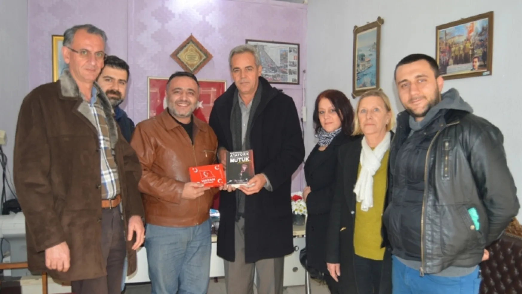 CHP Turgutlu İlçe Teşkilatından Gazetemize anlamlı ziyaret