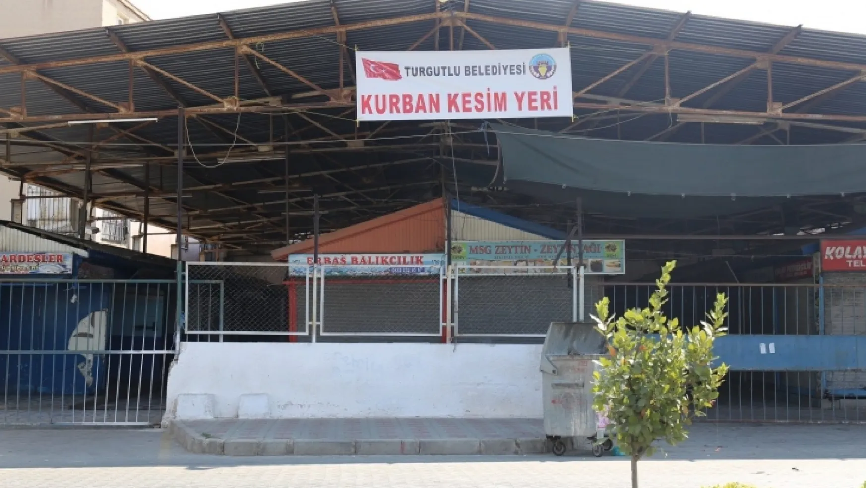 Turgutlu'da Kurban Kesim Yerleri Hazır
