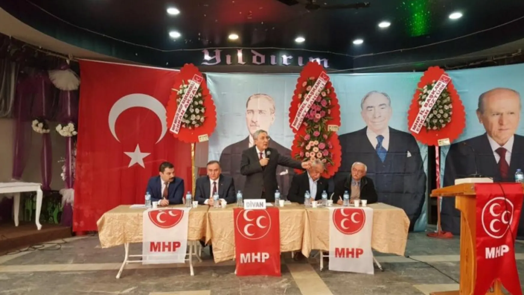 MHP Alaşehir İlçe Kongresinde Yörür Başkan Seçildi