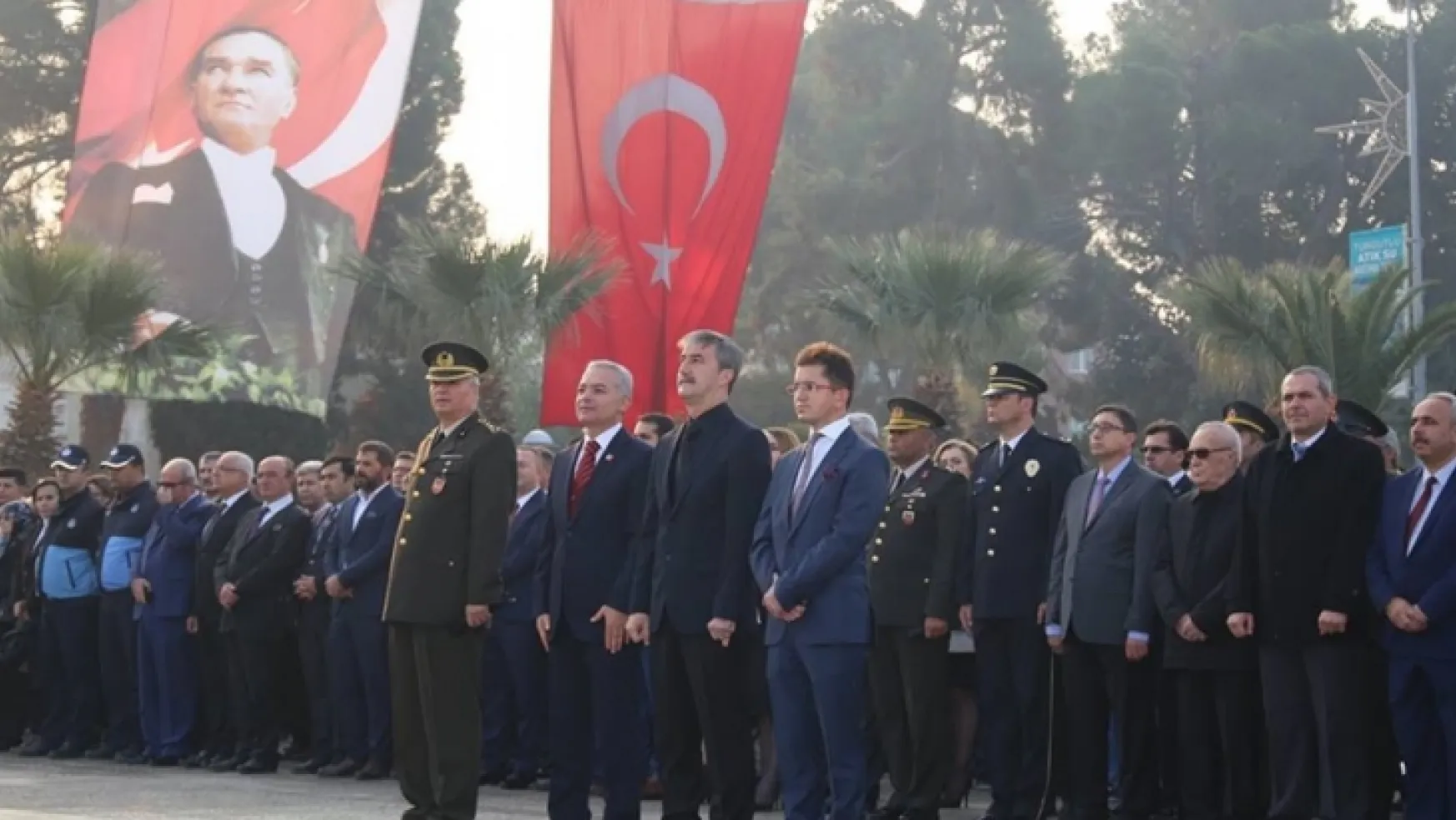 10 Kasım Atatürk'ü anma törenleri yapıldı