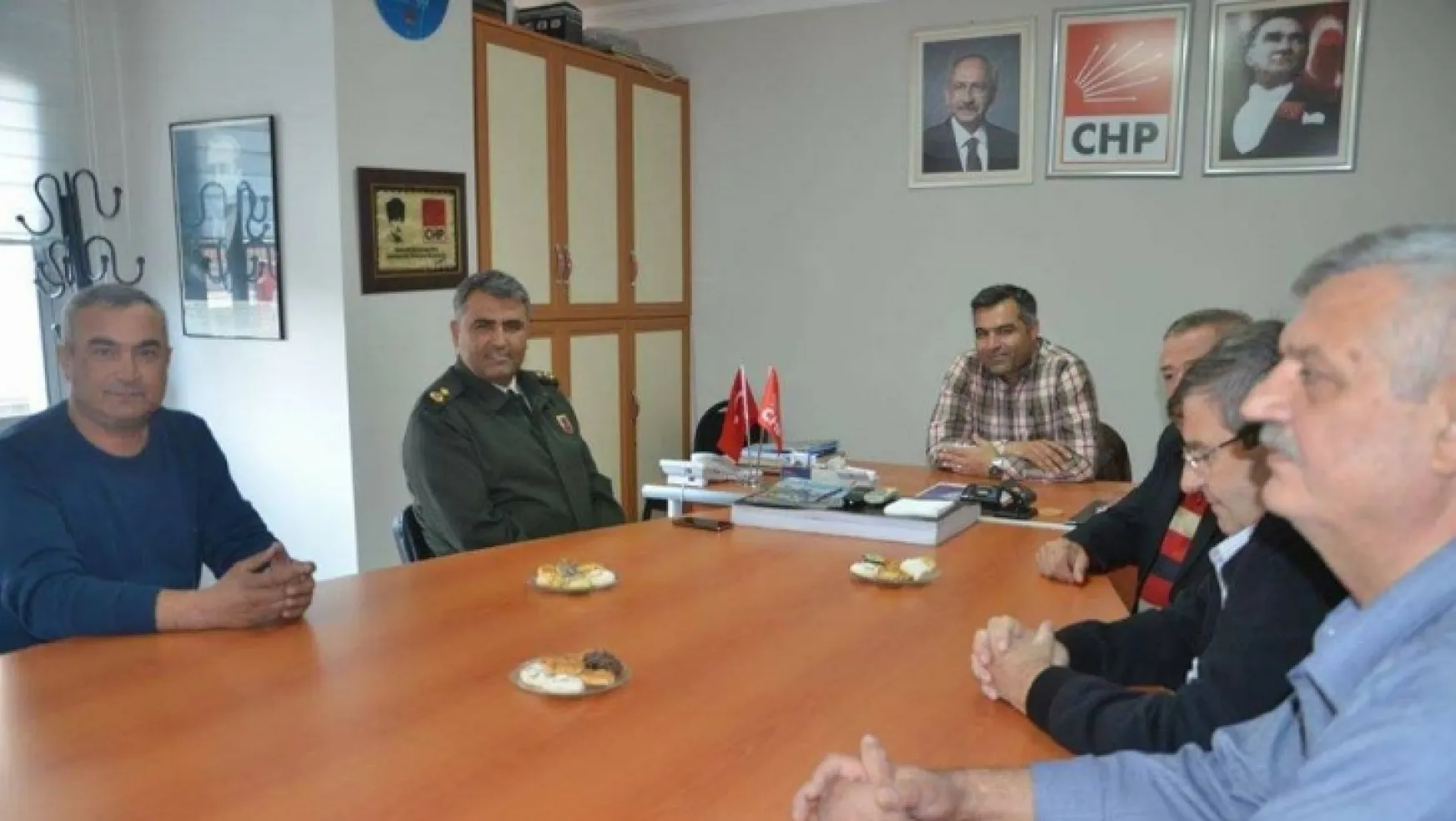 Jandarma Komutan'dan CHP'ye İade-İ Ziyaret