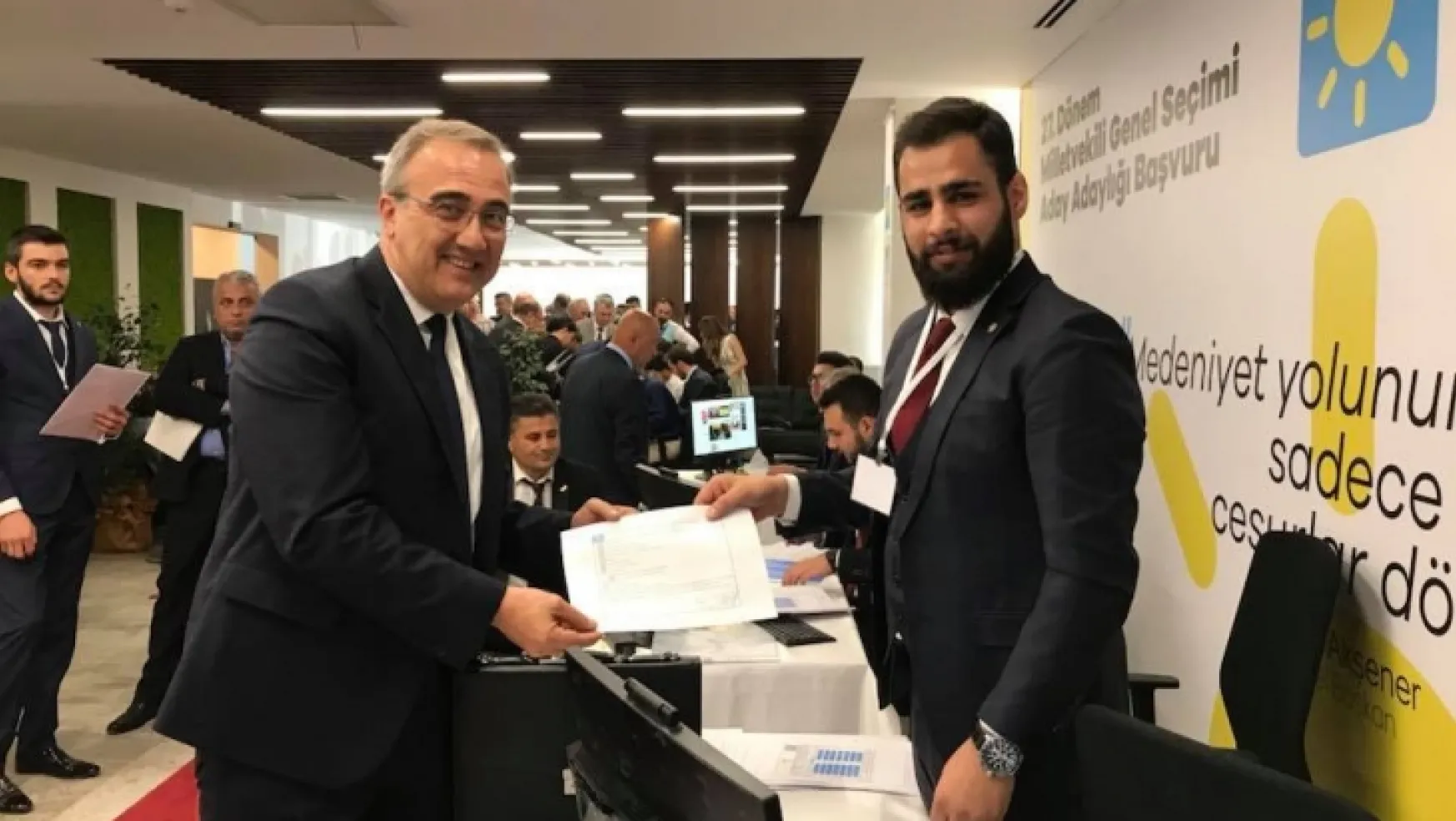 Karaçoban İYİ Parti'ye Milletvekili aday adaylığı başvurusunu yaptı