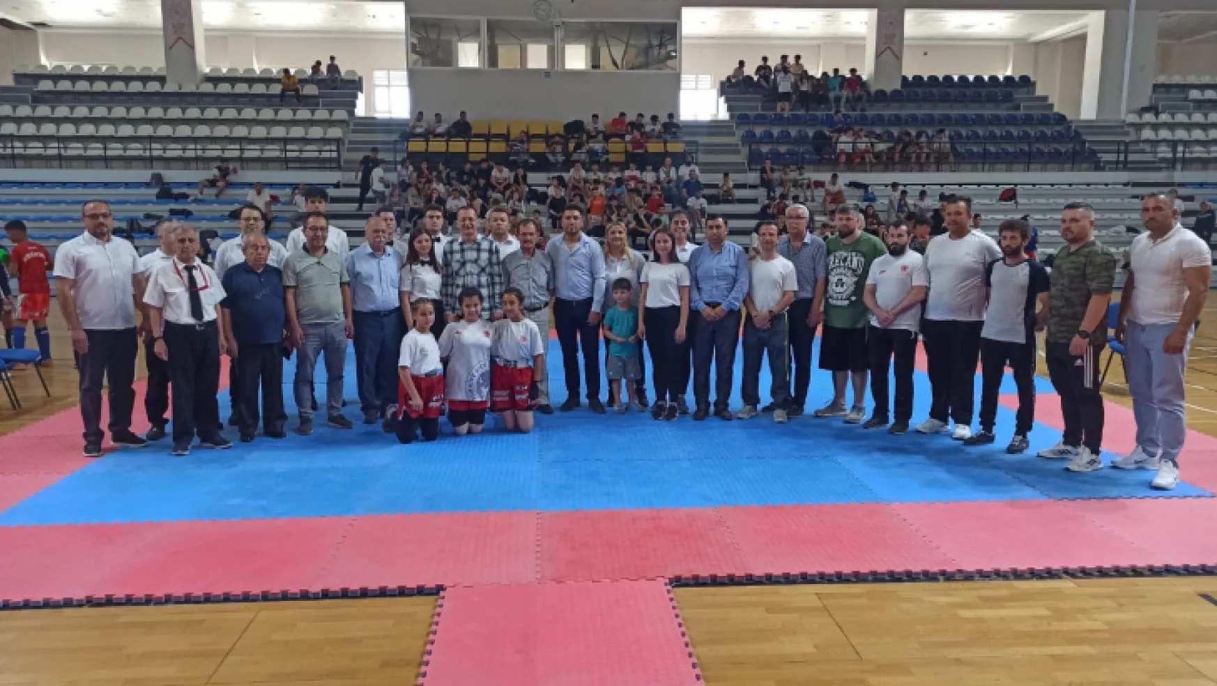 Manisa Kick Boks Şampiyonası Turgutlu'da gerçekleşti