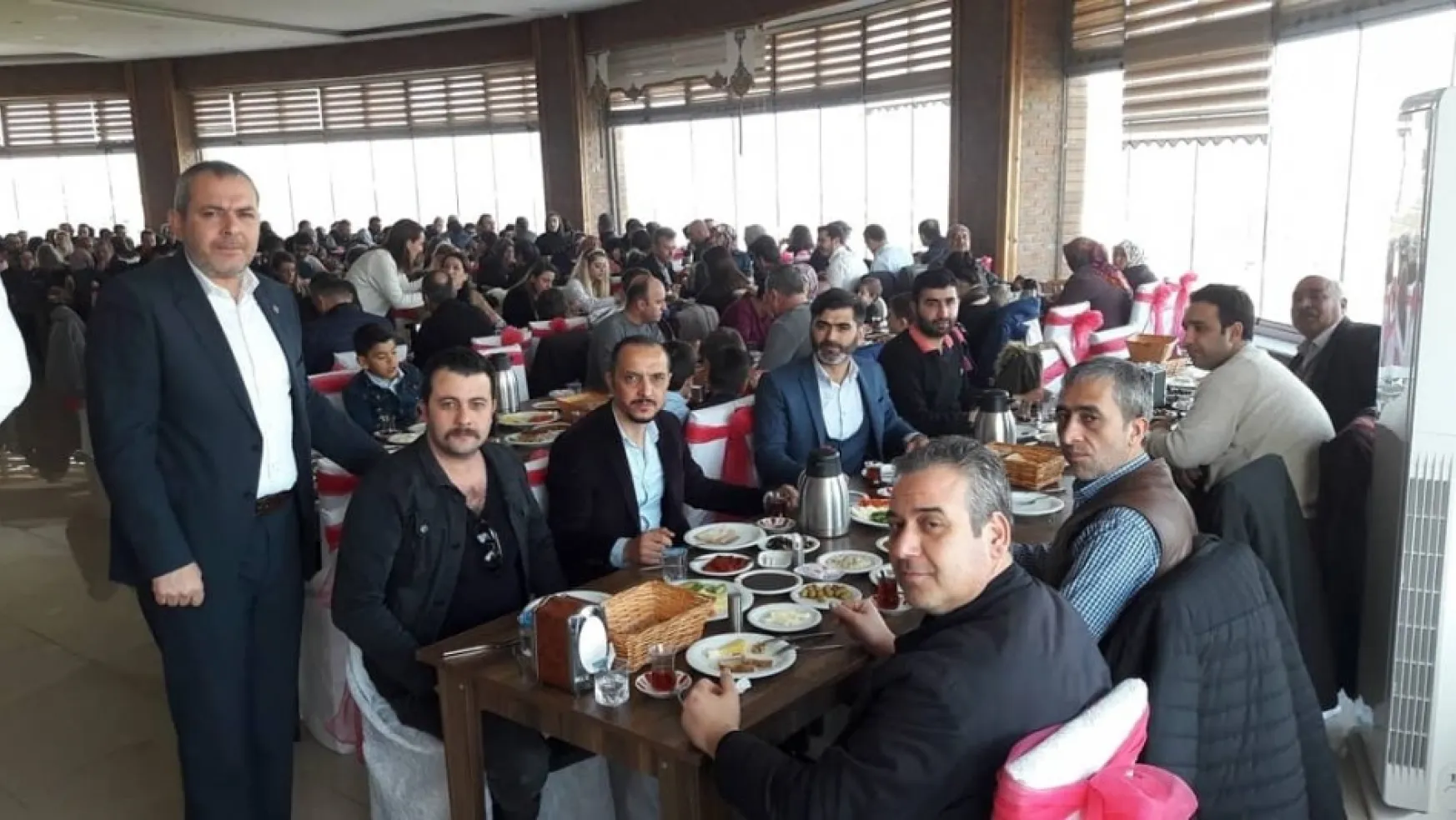 Turgutlu'da MHP'de güç savaşları mı? baş gösteriyor