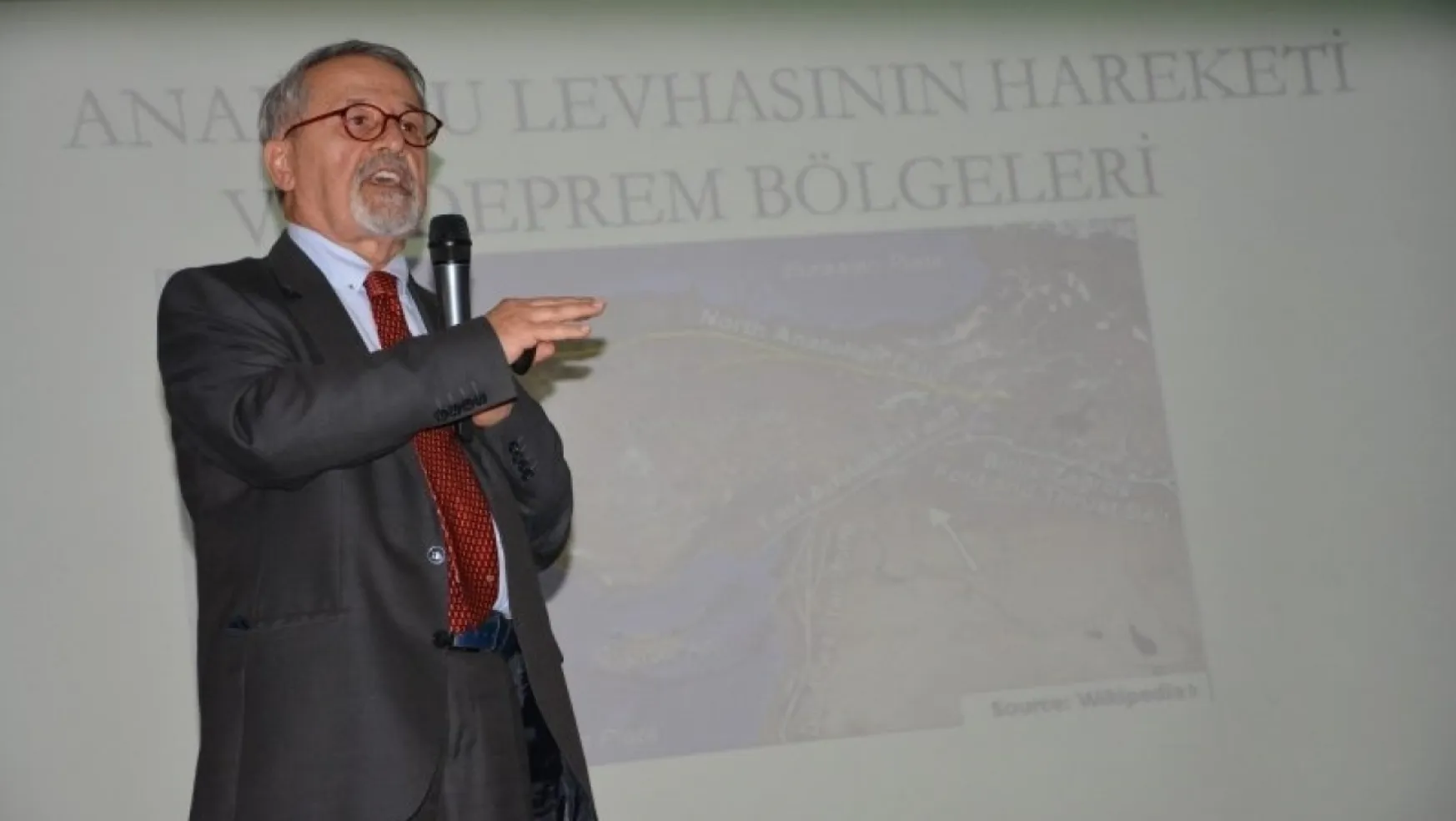 Prof. Dr. Naci Görür'den Deprem Riskine Dikkat Çeken Konferans