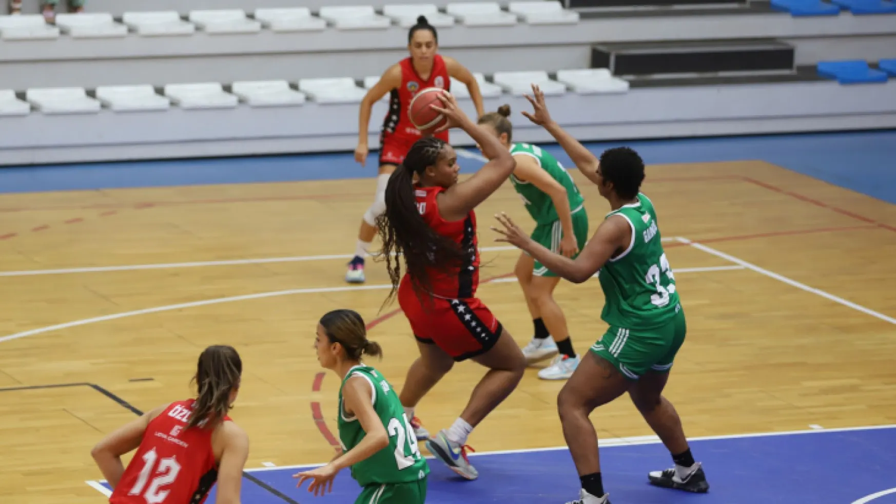 Trippters.com Turgutlu Belediyesi Kadın Basketbol'un Konuğu ÇBK Gelişim Mersin