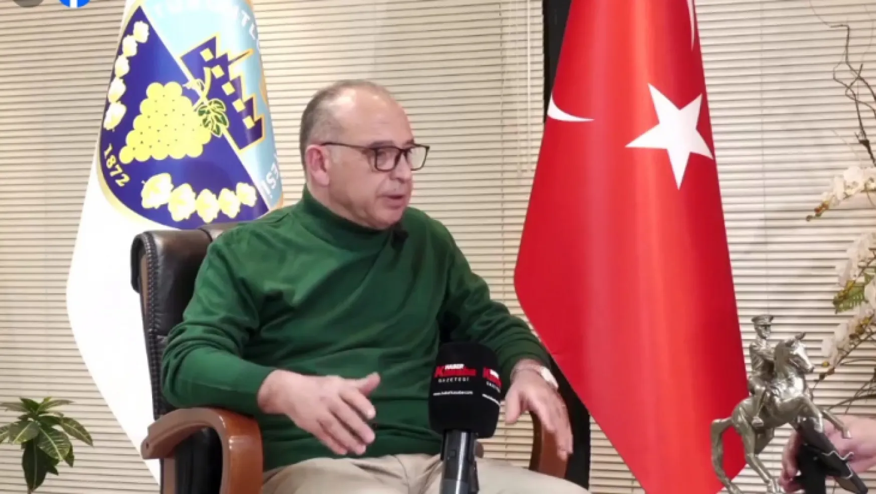 Turgutlu Belediye Başkanı Çetin Akın, Canlı yayında Haşim Karataş'ın Sorularını yanıtladı (Video)