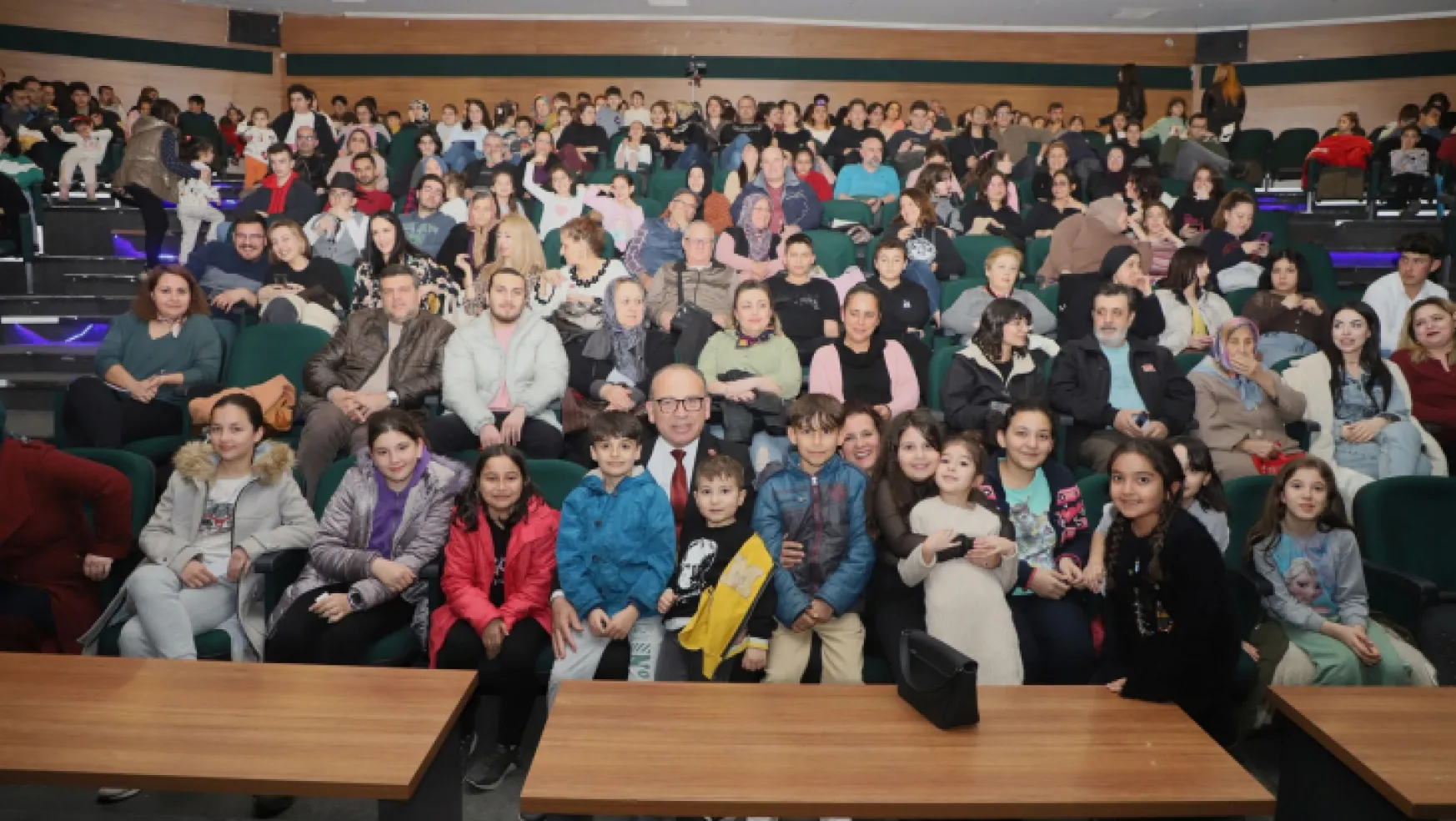 Turgutlu Belediyesi Oyunculuk Çalıştayı'na Ev Sahipliği Yapacak