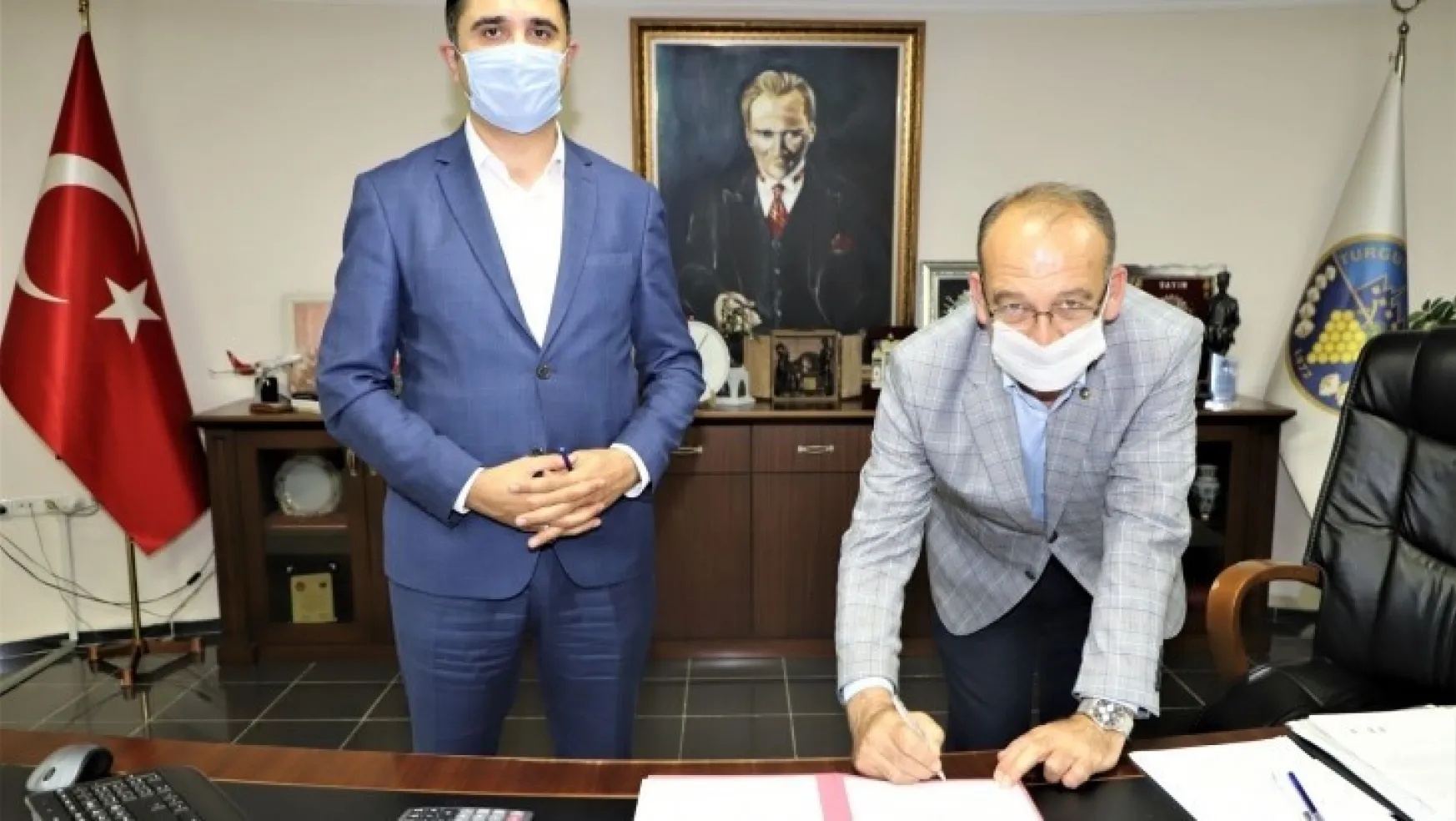 Turgutlu Belediyesi Tarihine Sahip Çıkıyor