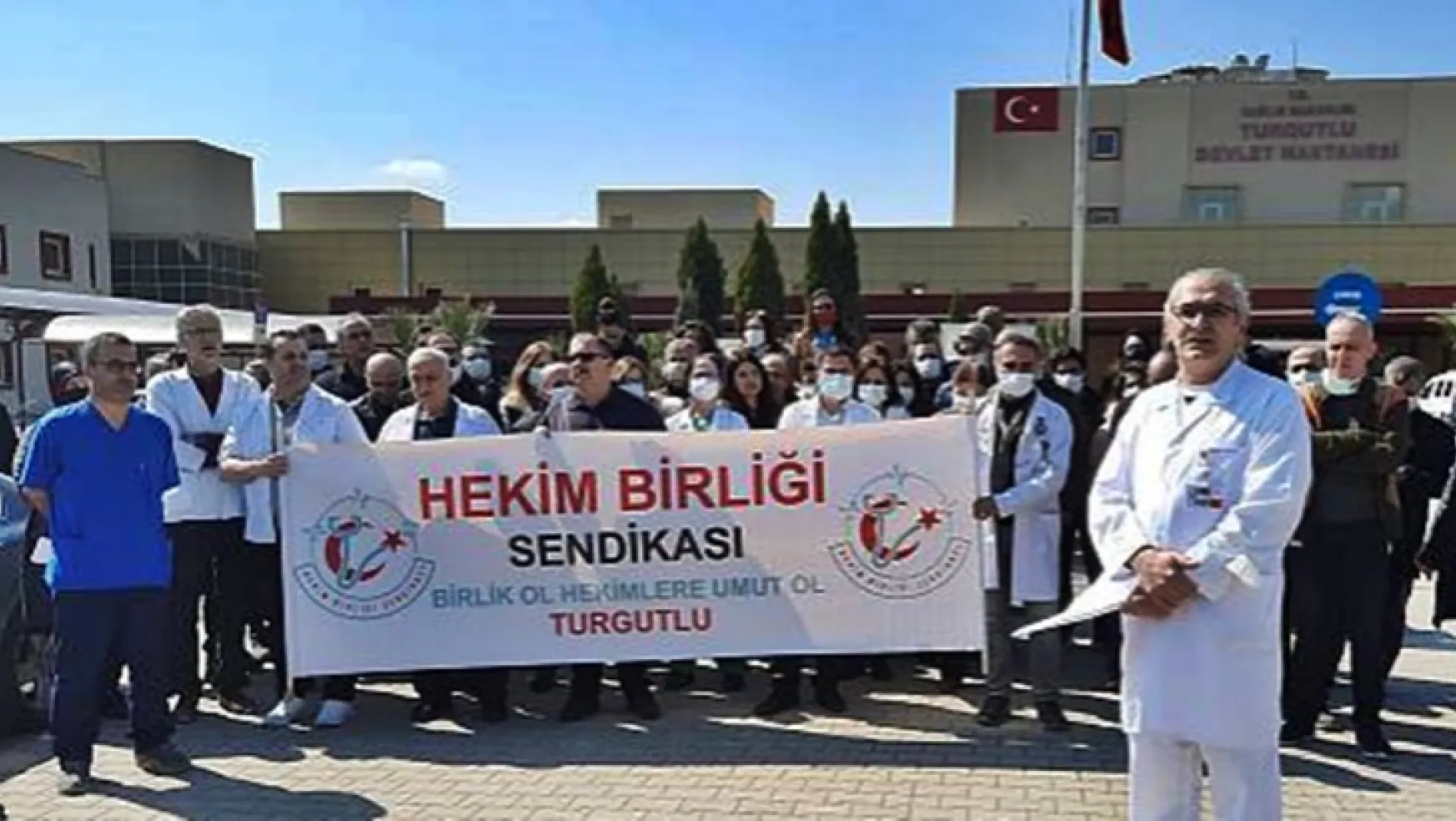 Turgutlu'da Doktorlar 3 Günlük İş Bırakma Eylemi