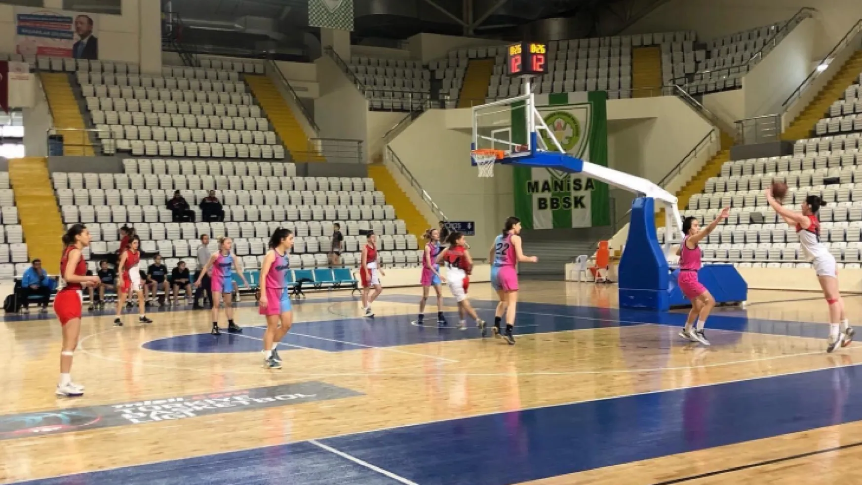 U18 Kız Basketbol Takımı Anadolu Şampiyonası'nda