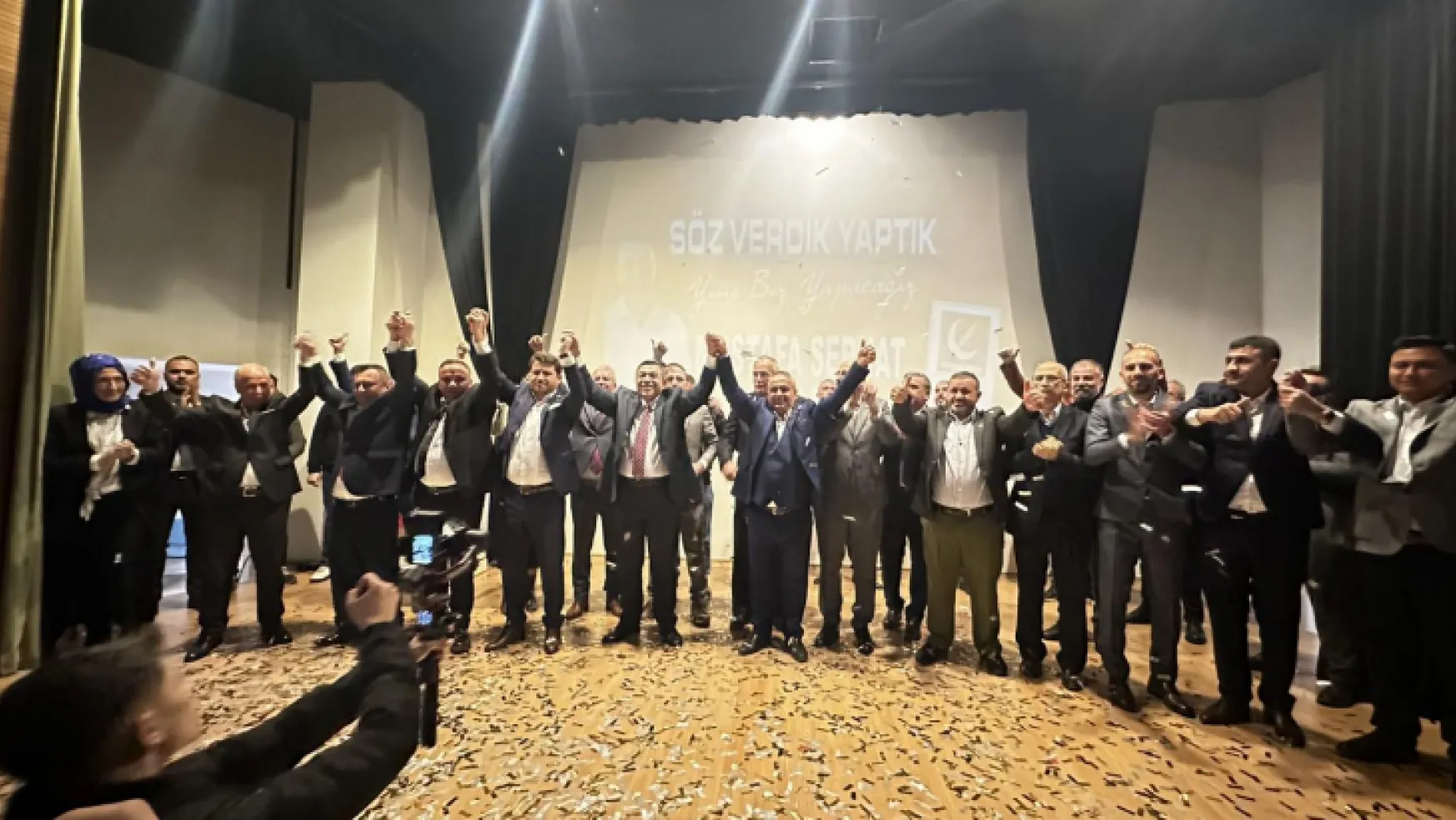 Yeniden Refah Partisi Belediye Başkan Adayı Mustafa Serhat Orhan, Meclis Listesi'ni Açıkladı