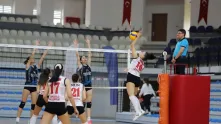 Turgutlu Belediyesi Kadın Voleybol Takımında Net Galibiyet: 3-0
