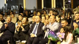 Ali Çakar Manisalıları Mest Etti